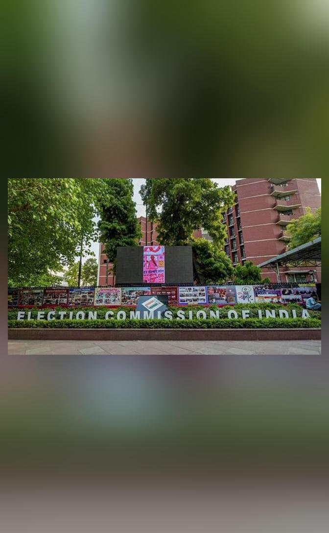 UP DM withholds pay of poll officers for skipping house visits amid SIR