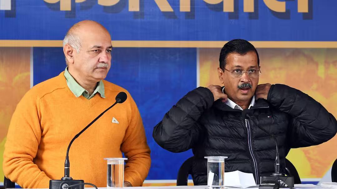 Delhi Assembly summons Kejriwal, Sisodia over 'phansi ghar' row