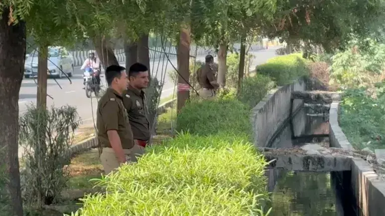 Woman's naked body without head and hands found floating in posh Noida locality