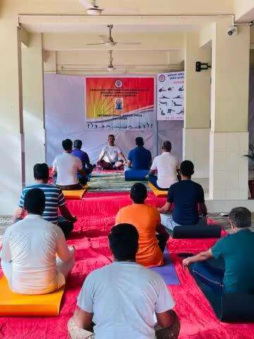 On 21st June 2022 all Regional offices of #EPFO celebrated International Day of Yoga. A pic of the celebration is posted here. #YogaForHumanity #IDY2022 #InternationalYogaDay #AmritMahotsav