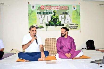 #InternationalDayofYoga बरेका में बड़े ही हर्षोल्लास के साथ मनाया गया।महाप्रबंधक श्री अभय बाकरे ने अपने उद्बोधन में कहा कि योग हमारे जीवन का बहुत महत्वपूर्ण अंग है,जिससे हमारा मानसिक एवं शारीरिक विकास होता है,