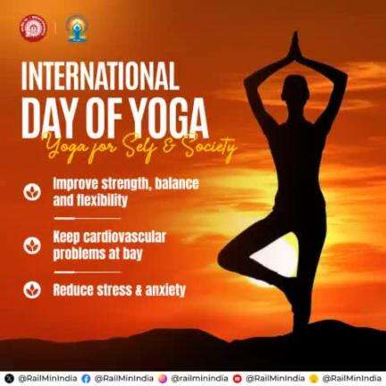 Yoga for Self and Society.
#InternationalDayofYoga2024 #YogaForSelfAndSociety #YogaWithFamily #IDY2024