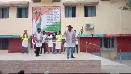 #cbc_chandigarh organized a Nukkad Natak at B.S.H. Arya Sr. Sec School, Mohali, honoring 🇮🇳 India's #Chandrayaan-3 mission, which made history by landing at the moon’s south pole on August 23, 2023. 🌕