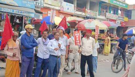 #लालगंज रेपिस्ट और बलात्कारियों को फांसी हो- डॉक्टर राजेंद्र शर्मा