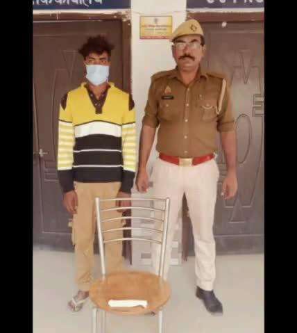 बागपत। खेकड़ा पुलिस ने चेकिंग के दौरान अवैध चाकू रखने वाले व्यक्ति युवक को किया गिरफ्तार, न्यायिक अभिरक्षा में जेल भेजा