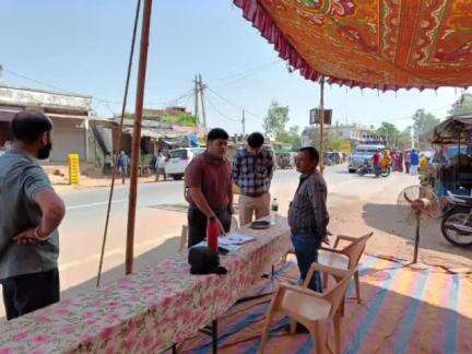 डूंगरपुर: व्यय प्रेक्षक ने पुनावाड़ा और गेंजी में एसएसटी चेक पोस्ट का किया निरीक्षण