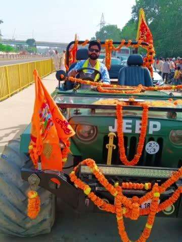 कहीं पहुंचने से ज्यादा जरूरी है कि हम यात्रा अच्छी तरह करें। यात्रा सही रहेगी तो लक्ष्य तक जरूर पहुंच जाएंगे।