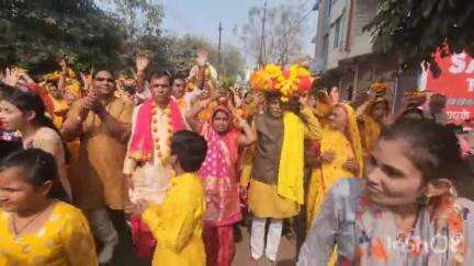 विदिशा नगर: शिवनगर में भव्य भागवत कथा का हुआ शुभारंभ, निकली कलश यात्रा