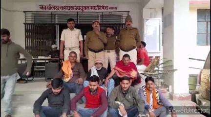 कहरा: उत्पाद पुलिस ने छापेमारी कर 6 शराबी और 1 कारोबारी को गिरफ्तार किया, सहरसा कोर्ट में पेश किया गया