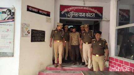 उरई: कोटरा थाना पुलिस ने मारपीट कर महिला की हत्या करने वाले 2 लोगों को अवैध तमंचे के साथ किया गिरफ्तार, एसपी ने किया खुलासा