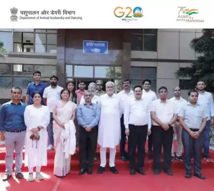 Shri Purshottam Rupala ji Hon'ble Cabinet Minister  FAHD visited CCS National Institute of Animal Health Baghpat on 12.08.2023 and  reviewed the progress of the institute.
#AnimalHealth #AnimalWealth
#ParshottamRupala