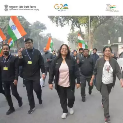 Empowering all through leadership !
Ms Alka Upadhyaya, Secretary, DAH&D, sets the pace of the ‘Run for Unity’ to mark the birth anniversary of Sardar Vallabh Bhai Patel.
#RunForUnity #SardarPatel #UnityDay #animalhusbandry